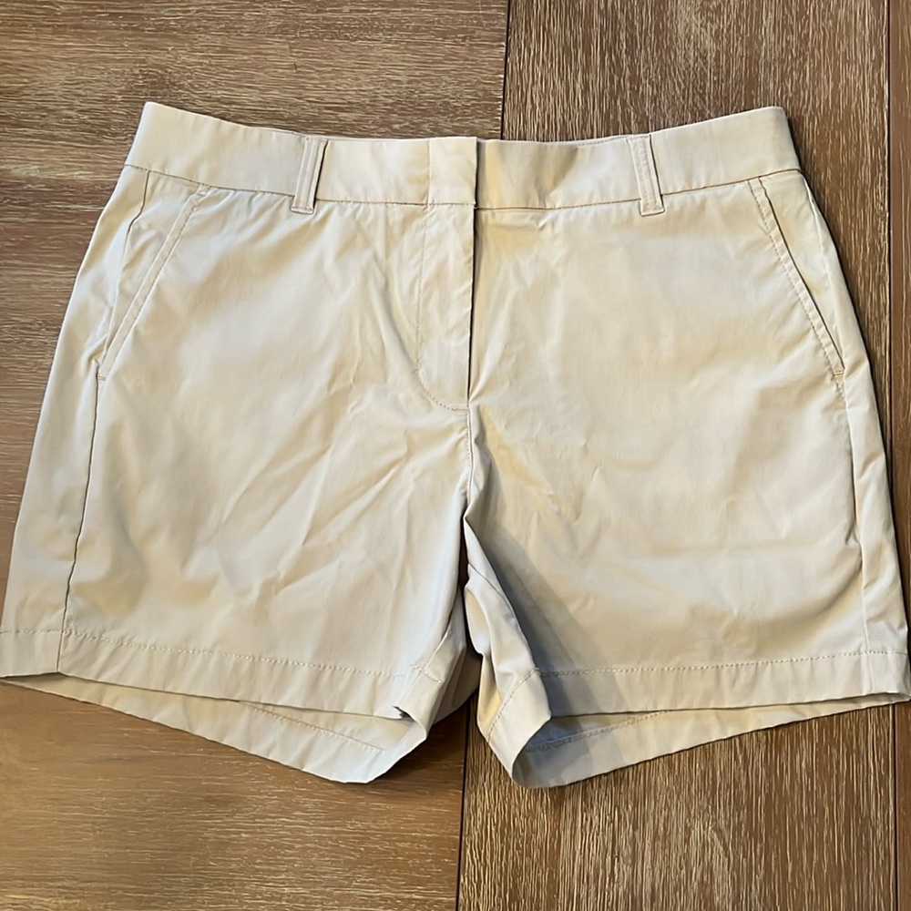 J Crew Women's 5 inch Tech Active Shorts Recycled Stretch Nylon Stone Size 12